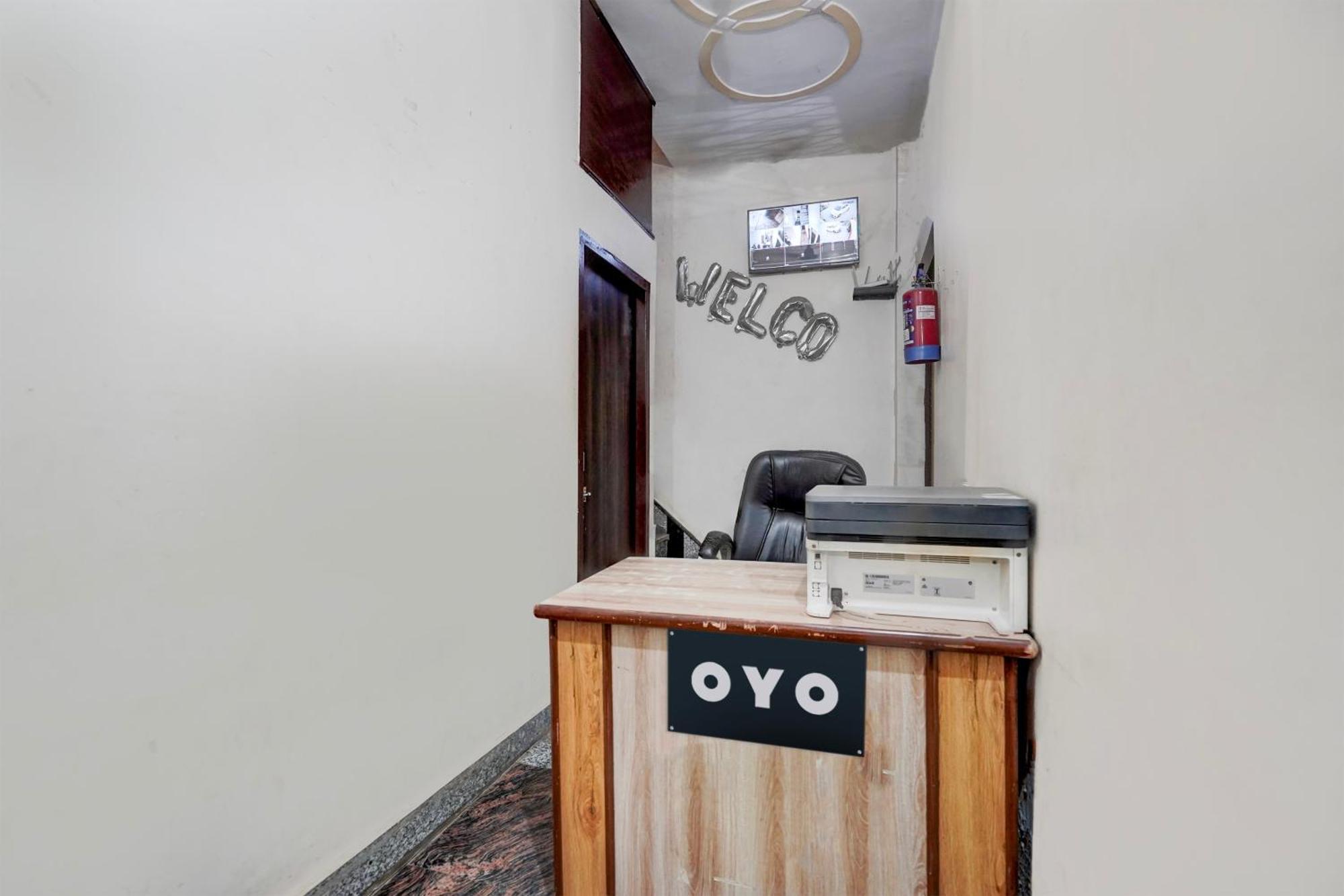 Oyo Hotel Maharaja Palace Meerut Ngoại thất bức ảnh