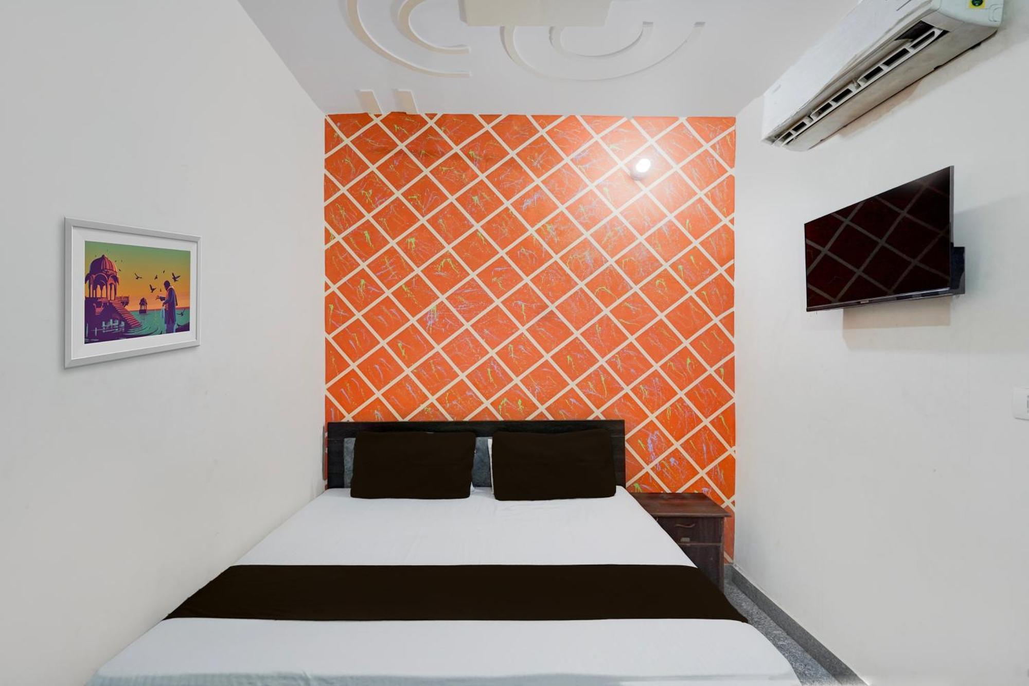 Oyo Hotel Maharaja Palace Meerut Ngoại thất bức ảnh