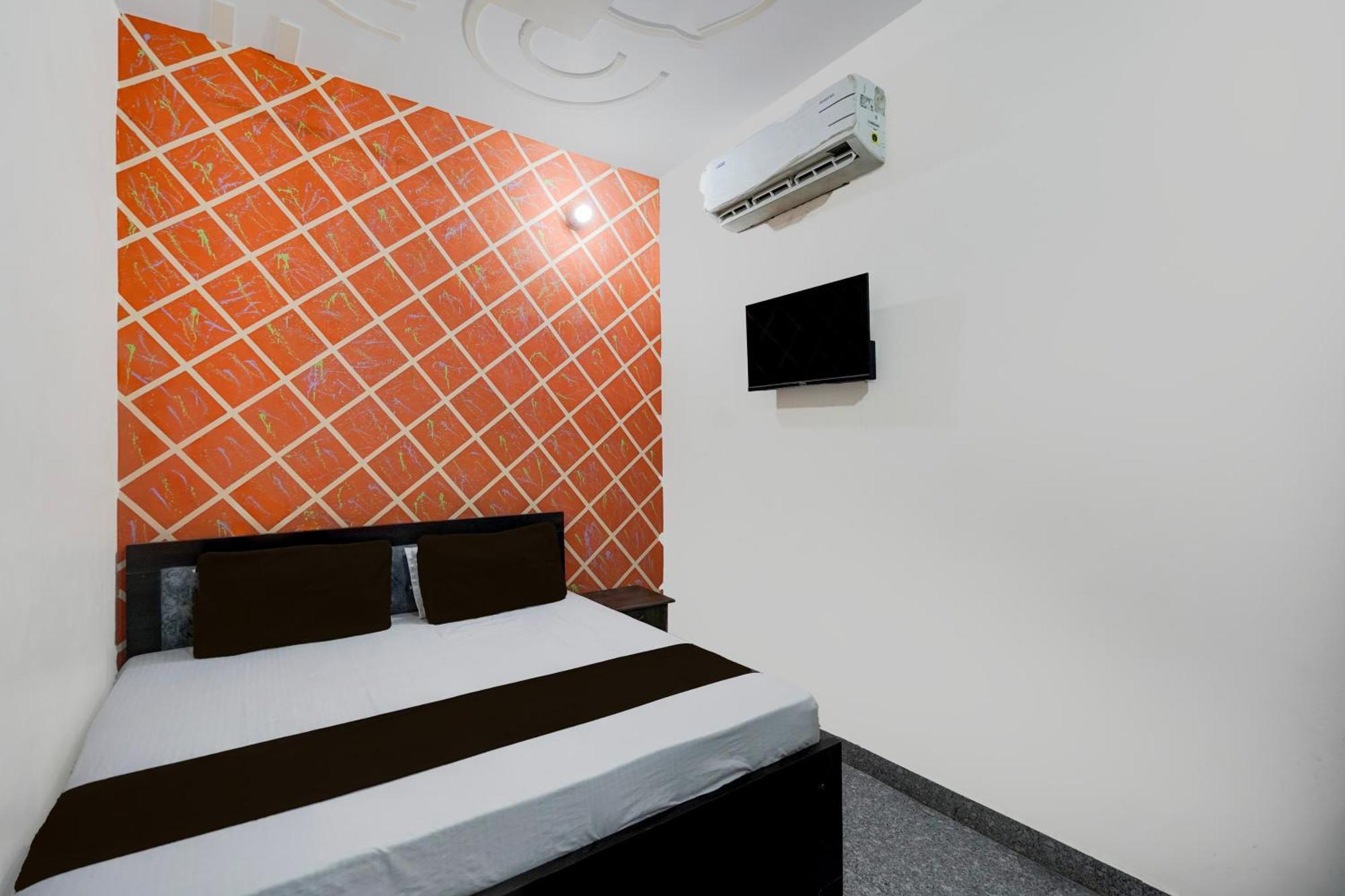 Oyo Hotel Maharaja Palace Meerut Ngoại thất bức ảnh