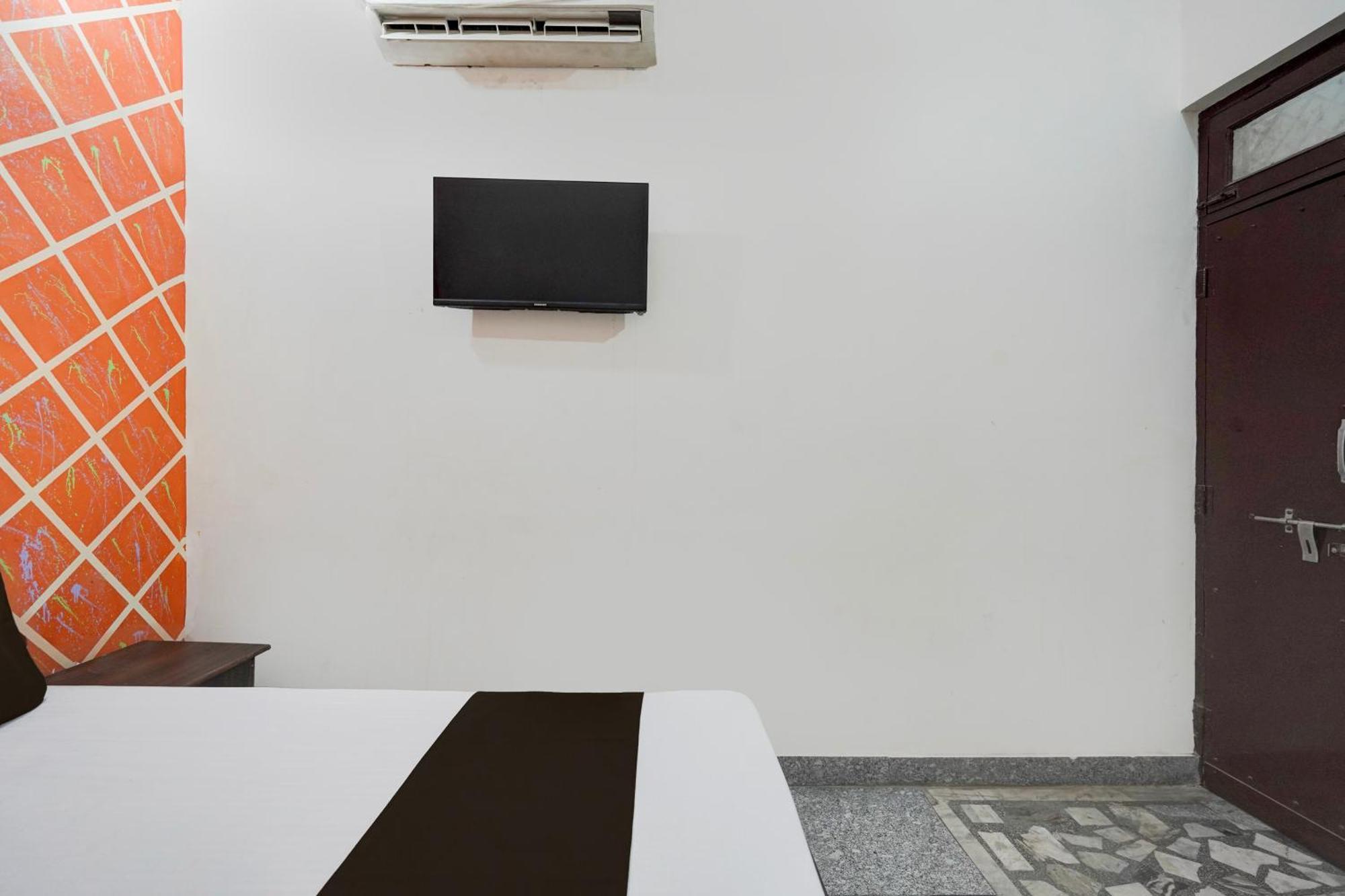 Oyo Hotel Maharaja Palace Meerut Ngoại thất bức ảnh